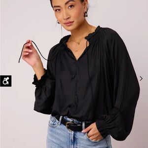 Elegant navy Women's Top